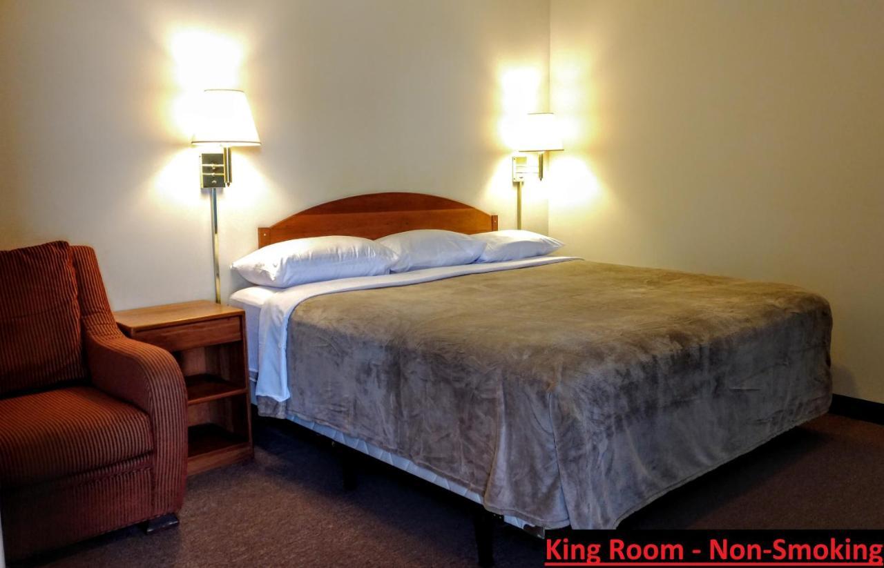 Stay Inn And Suites ไนแอการาฟอลส์ ภายนอก รูปภาพ